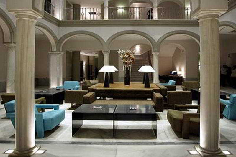 Hotel Petit Palace Marques Santa Ana Seville